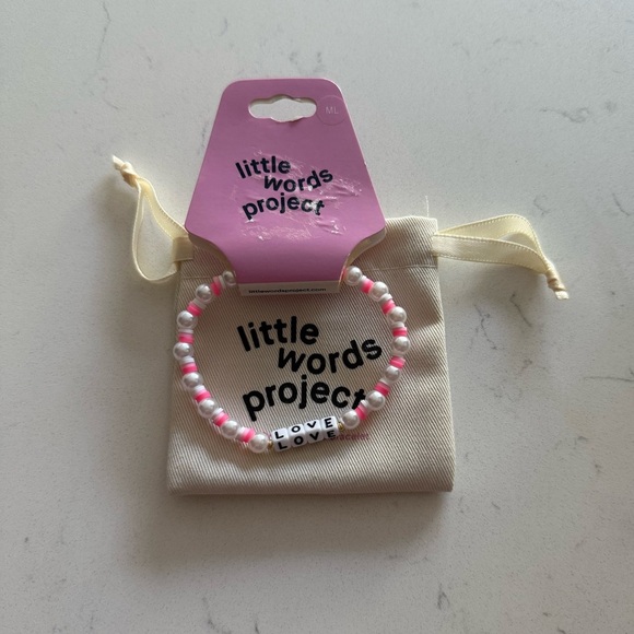 Little Words Project Love Beaded Bracelet - Size M/L - Pink/Pearl - NWT - Picture 6 of 8